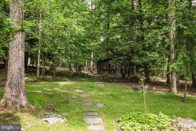 51 HIGH ROCK RD N, Hanover, PA 17331