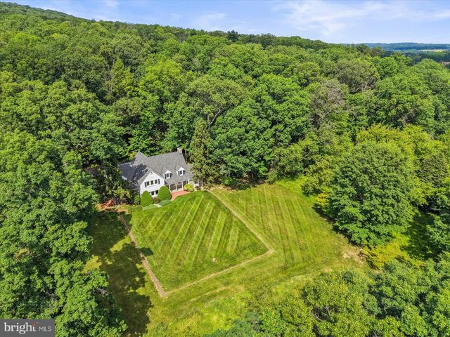51 HIGH ROCK RD N, Hanover, PA 17331