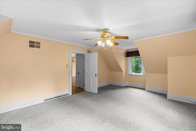 51 HIGH ROCK RD N, Hanover, PA 17331