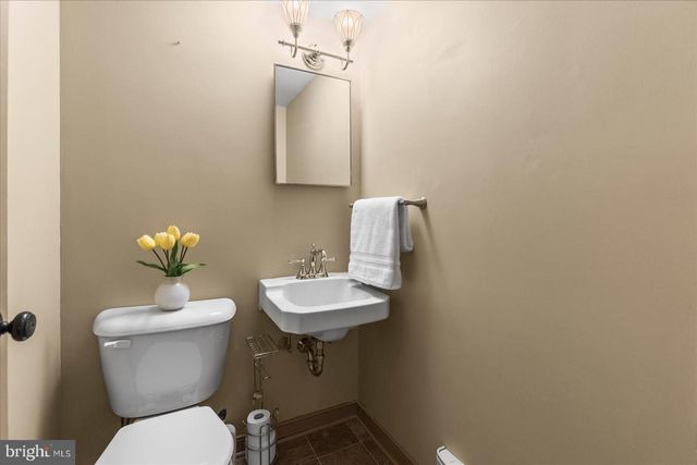 51 HIGH ROCK RD N, Hanover, PA 17331