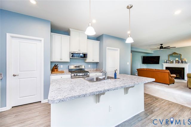 7956 Arbor Ponds Ter, New Kent, VA 23124