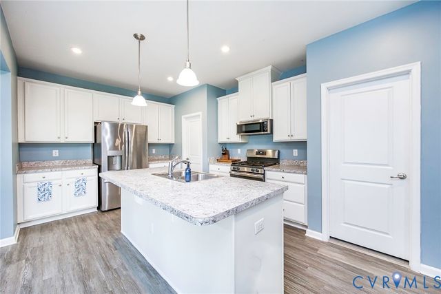 7956 Arbor Ponds Ter, New Kent, VA 23124