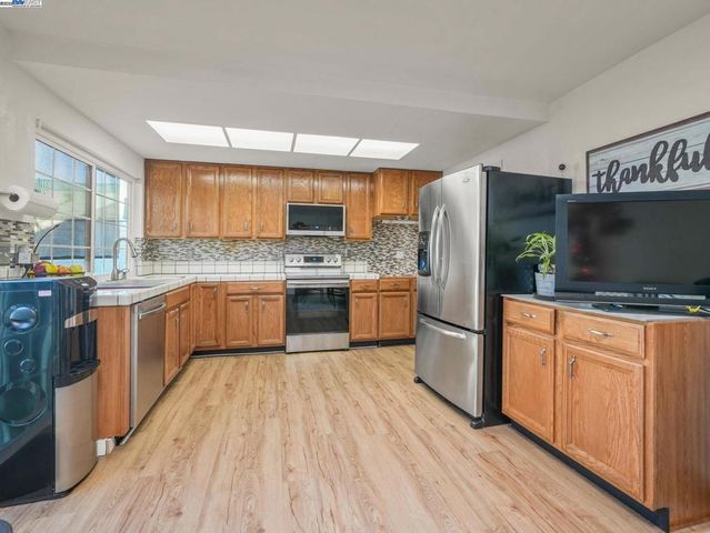 38043 Miller Pl, Fremont, CA 94536