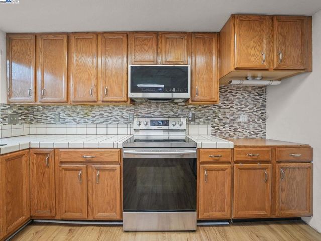 38043 Miller Pl, Fremont, CA 94536