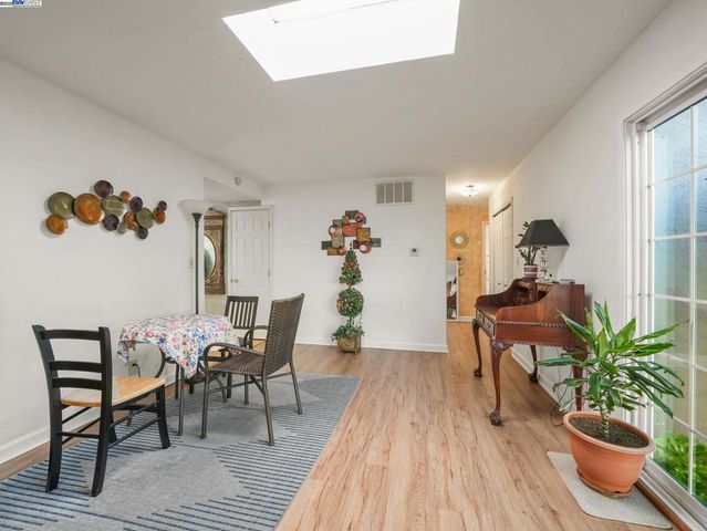 38043 Miller Pl, Fremont, CA 94536