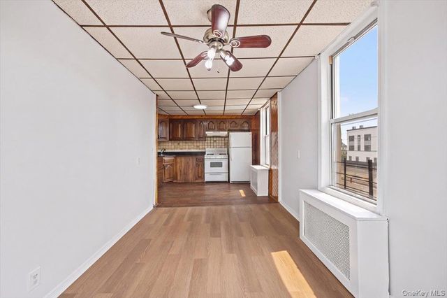 976 Sackett Avenue, Bronx, NY 10462