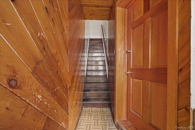 976 Sackett Avenue, Bronx, NY 10462
