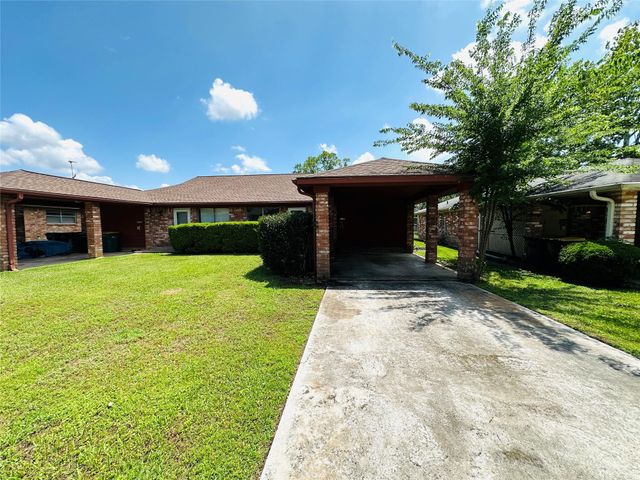 1011 Mccall Avenue, Conroe, TX 77301