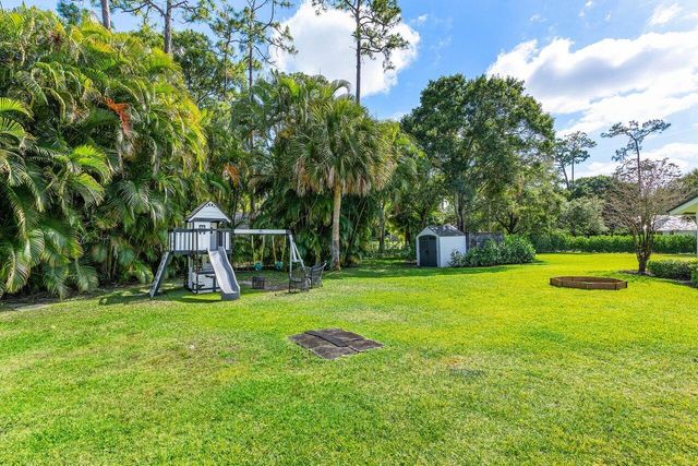 14936 Horseshoe Trace, Wellington, FL 33414