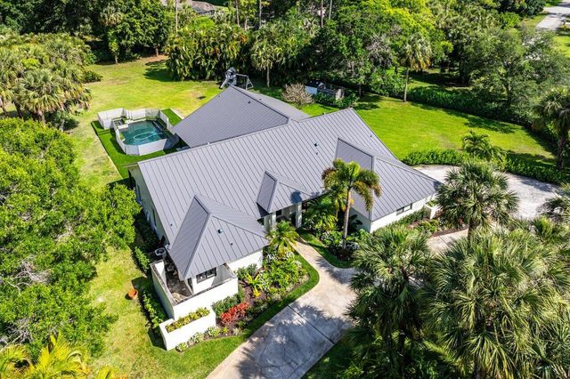 14936 Horseshoe Trace, Wellington, FL 33414