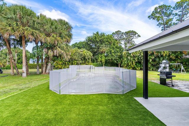 14936 Horseshoe Trace, Wellington, FL 33414