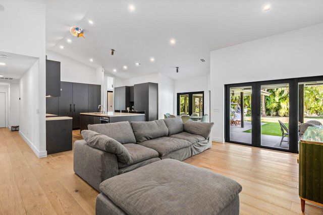 14936 Horseshoe Trace, Wellington, FL 33414