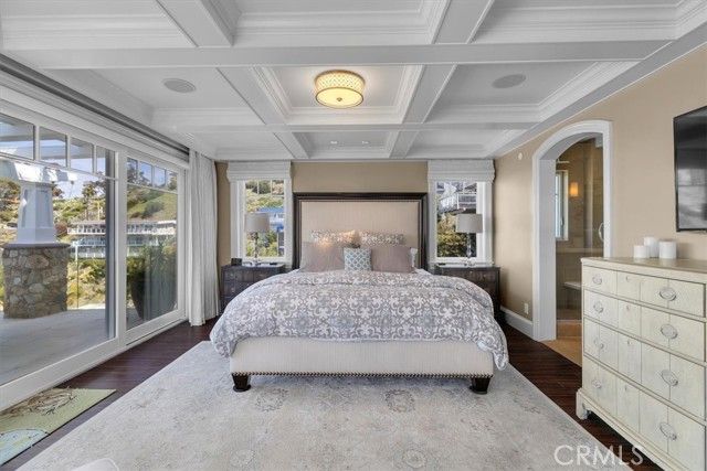 133 Upper Terrace Road, Avalon, CA 90704