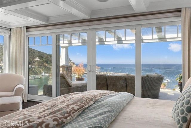 133 Upper Terrace Road, Avalon, CA 90704