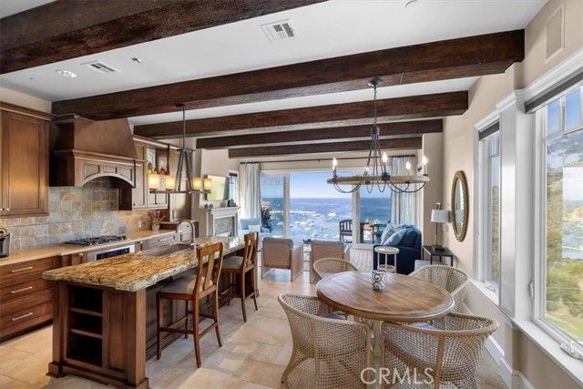 133 Upper Terrace Road, Avalon, CA 90704