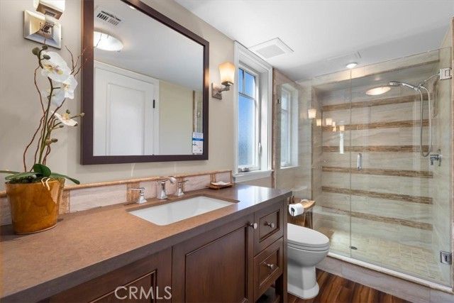 133 Upper Terrace Road, Avalon, CA 90704