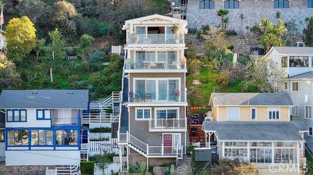 133 Upper Terrace Road, Avalon, CA 90704