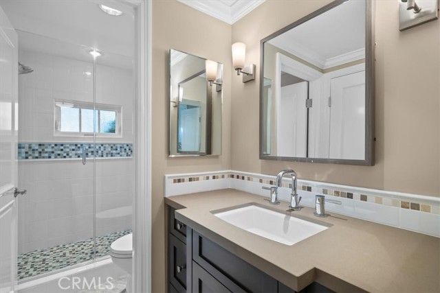 133 Upper Terrace Road, Avalon, CA 90704