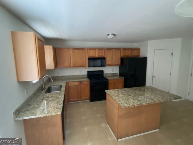 5159 Estonian Drive, Fairburn, GA 30213