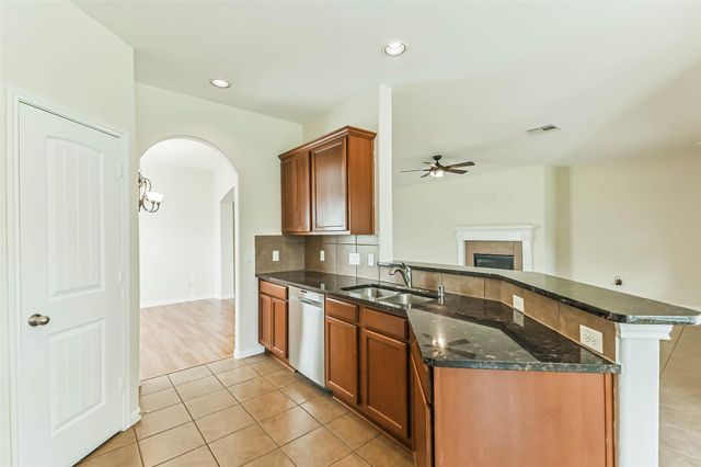 21502 Spear Valley Lane, Porter, TX 77365