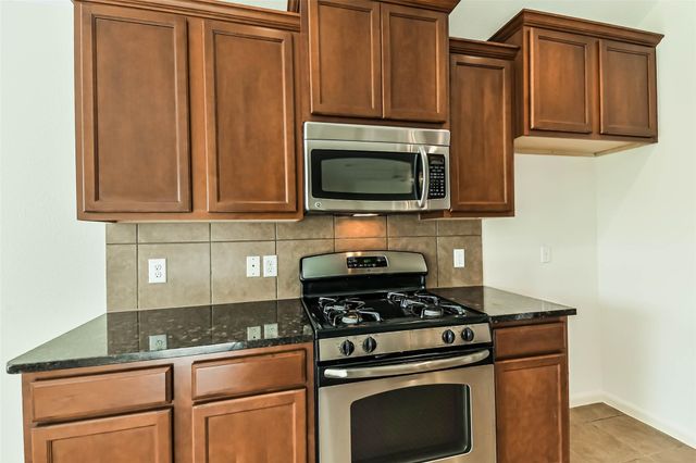 21502 Spear Valley Lane, Porter, TX 77365