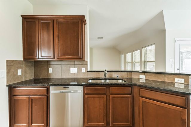 21502 Spear Valley Lane, Porter, TX 77365