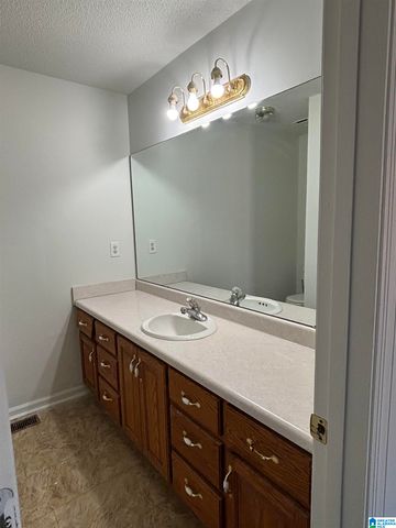 2466 MIKELL ROAD, Hayden, AL 35079