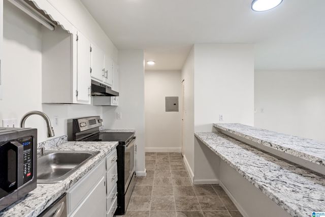 422 Skyview Dr Apt H, Birmingham, AL 35209