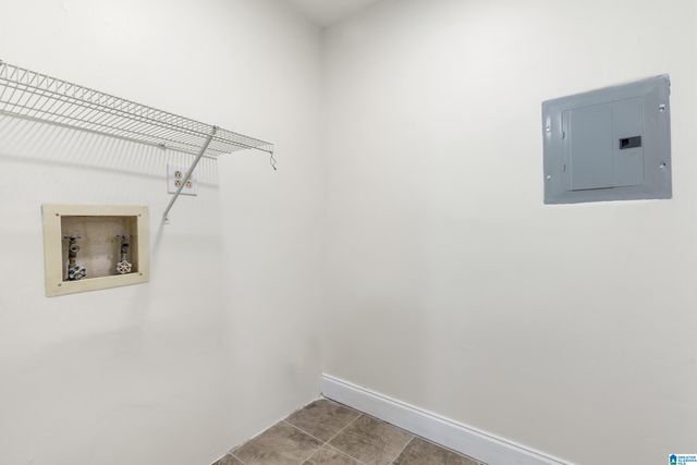 422 Skyview Dr Apt H, Birmingham, AL 35209