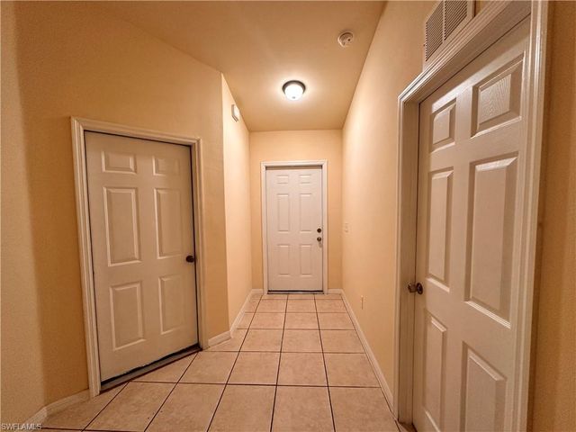 1431-1433 SE 10th TER, Cape Coral, FL 33990