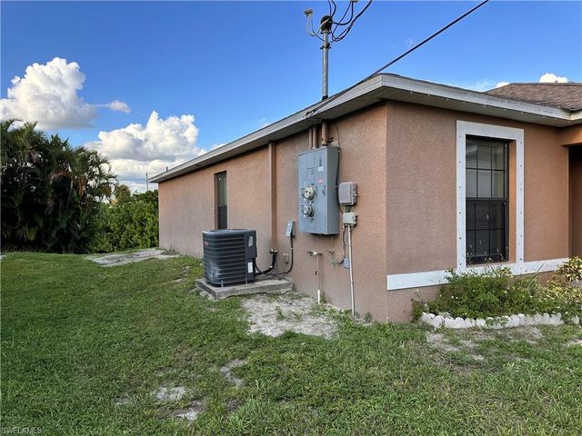 1431-1433 SE 10th TER, Cape Coral, FL 33990