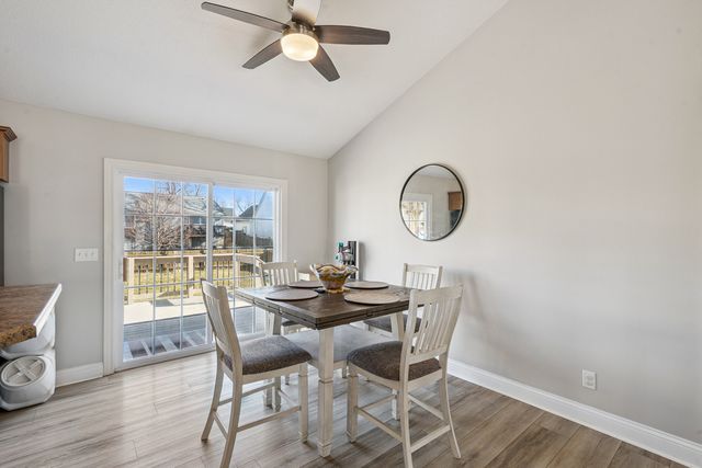 6737 Brookview Lane, Davenport, IA 52806