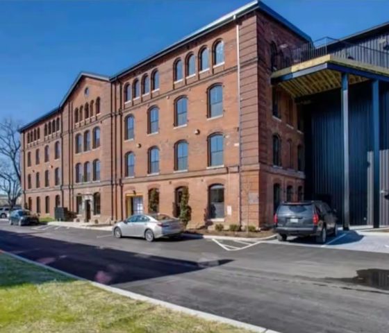 610 21st Ave N Apt 201, Nashville, TN 37203