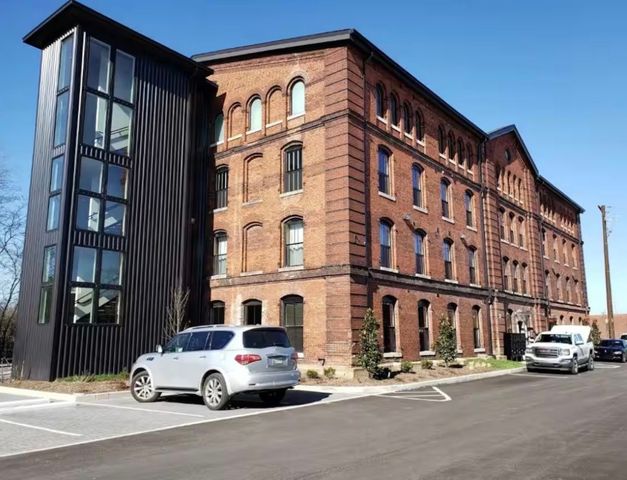 610 21st Ave N Apt 201, Nashville, TN 37203