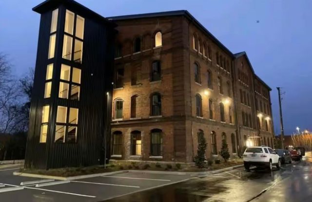 610 21st Ave N Apt 201, Nashville, TN 37203