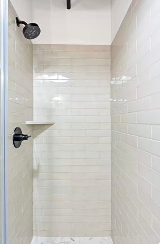 610 21st Ave N Apt 201, Nashville, TN 37203