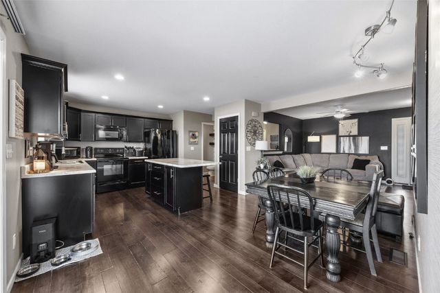 2908 Riviera St SW C, Cedar Rapids, IA 52404