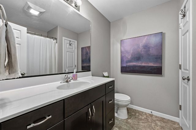 2908 Riviera St SW C, Cedar Rapids, IA 52404