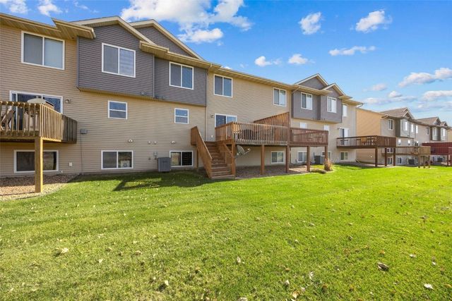 2908 Riviera St SW C, Cedar Rapids, IA 52404