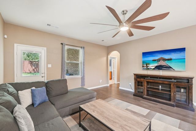 1804 Pilot Point Way, Princeton, TX 75407