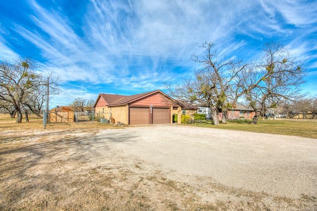 8849 Grape Creek Road, San Angelo, TX 76901