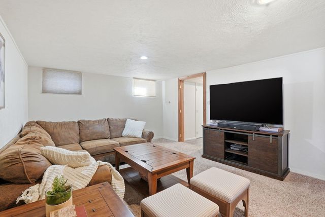 302 E 29th Ave, Spokane, WA 99203