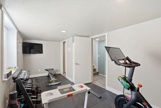 302 E 29th Ave, Spokane, WA 99203