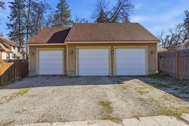 302 E 29th Ave, Spokane, WA 99203