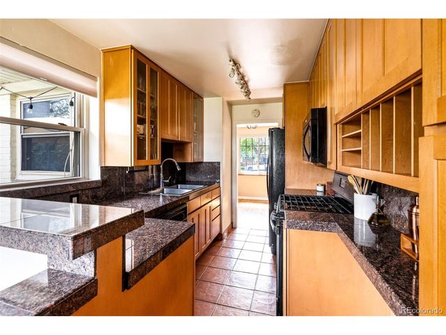 852 Poplar St, Denver, CO 80220