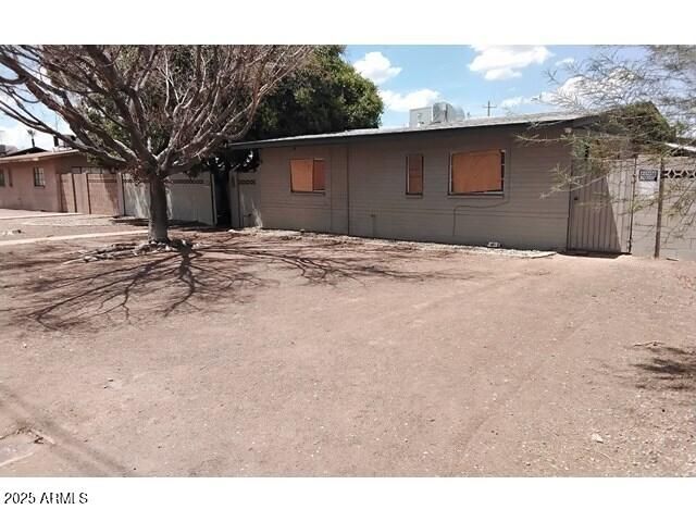 834 W OSBORN Road, Phoenix, AZ 85013