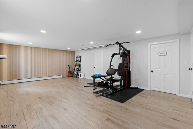 90 Maryknoll Rd, Woodbridge Twp., NJ 08840