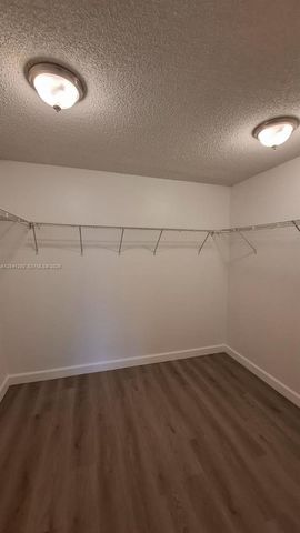 496 NW 165th St Road D612, Miami, FL 33169