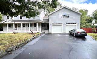 5 Kinney Ave, Burlington, MA 01803