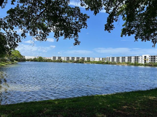 245 NE 191st Street 3017, Miami, FL 33179